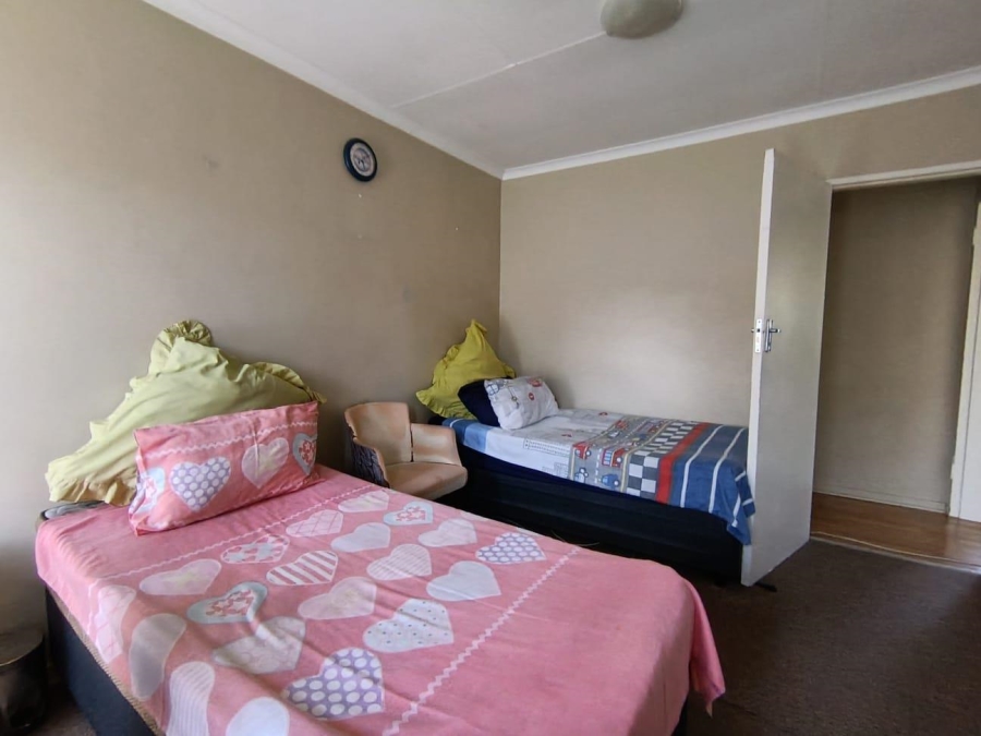 3 Bedroom Property for Sale in Pellissier Free State